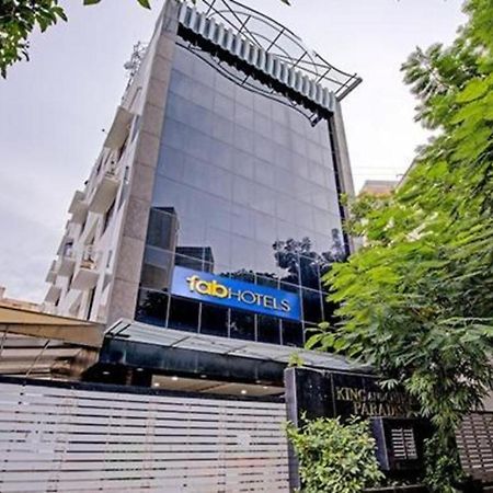 Fabhotel Skyry شيناي المظهر الخارجي الصورة