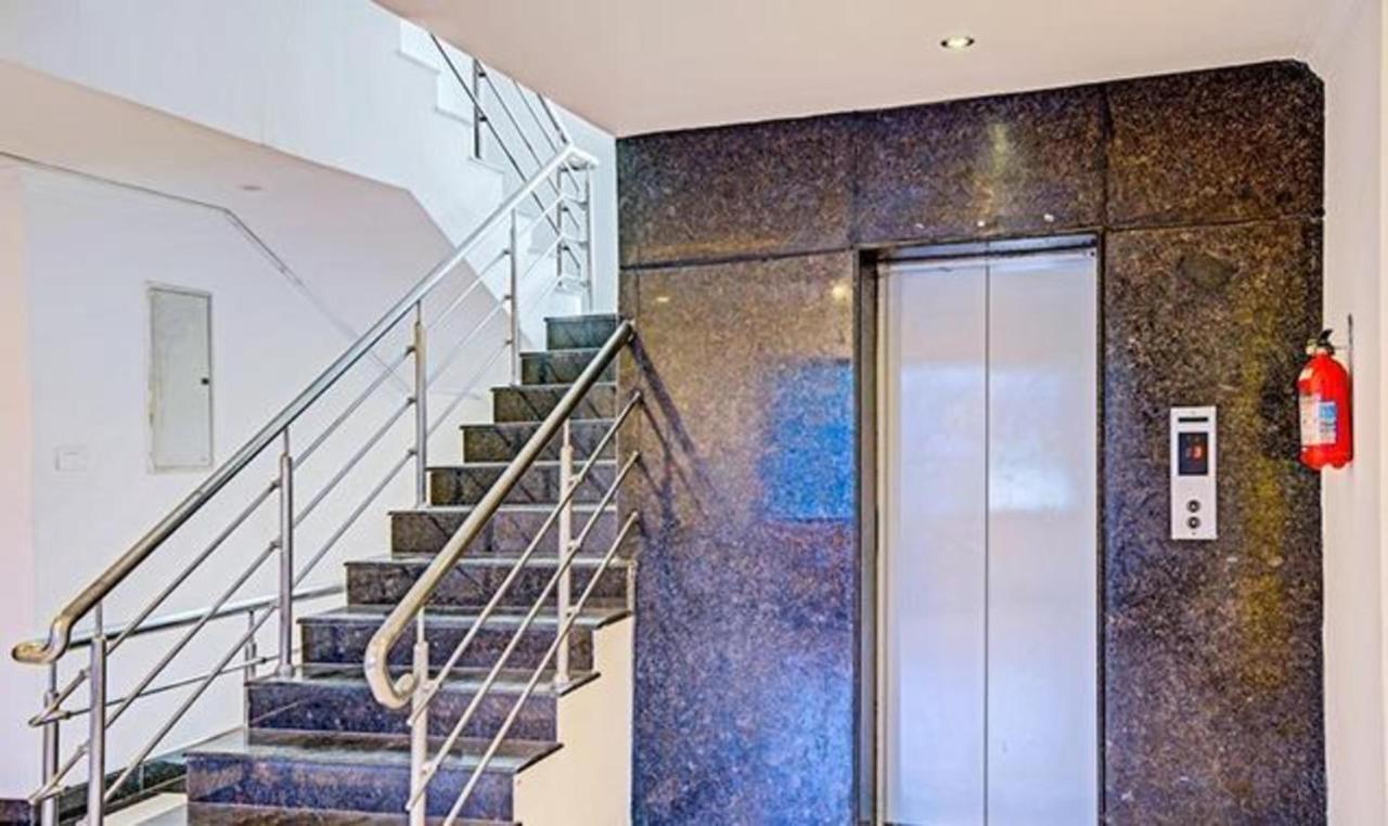 Fabhotel Skyry شيناي المظهر الخارجي الصورة